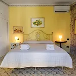 La Maison D'ileane Di Silvana By Italianhost 펜션