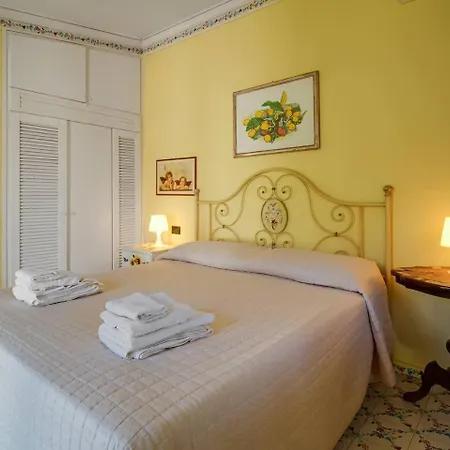 La Maison D'ileane Di Silvana By Italianhost